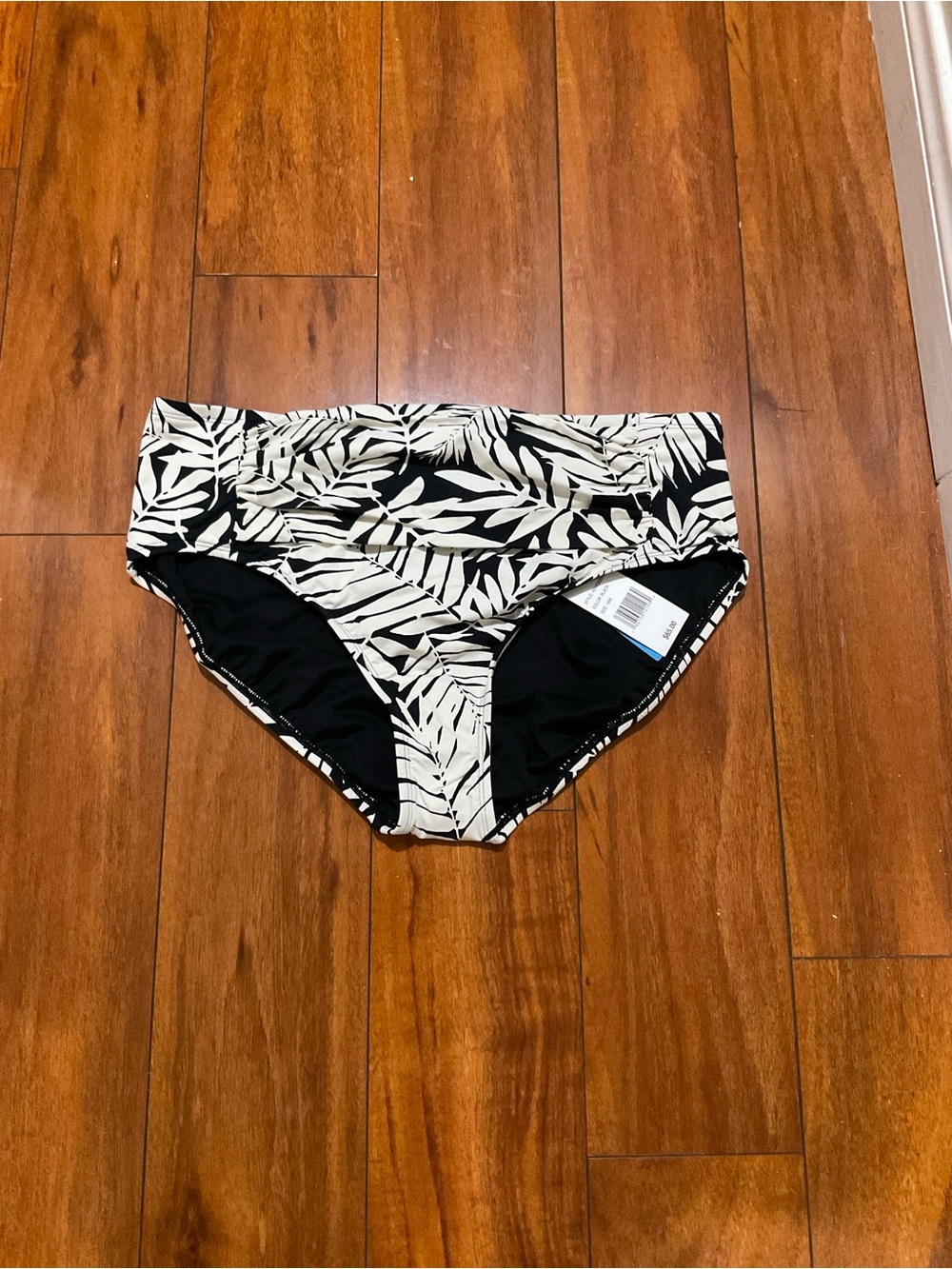 Bleu Rod Beattie Black and White Tropical Print Bikini Bottoms
